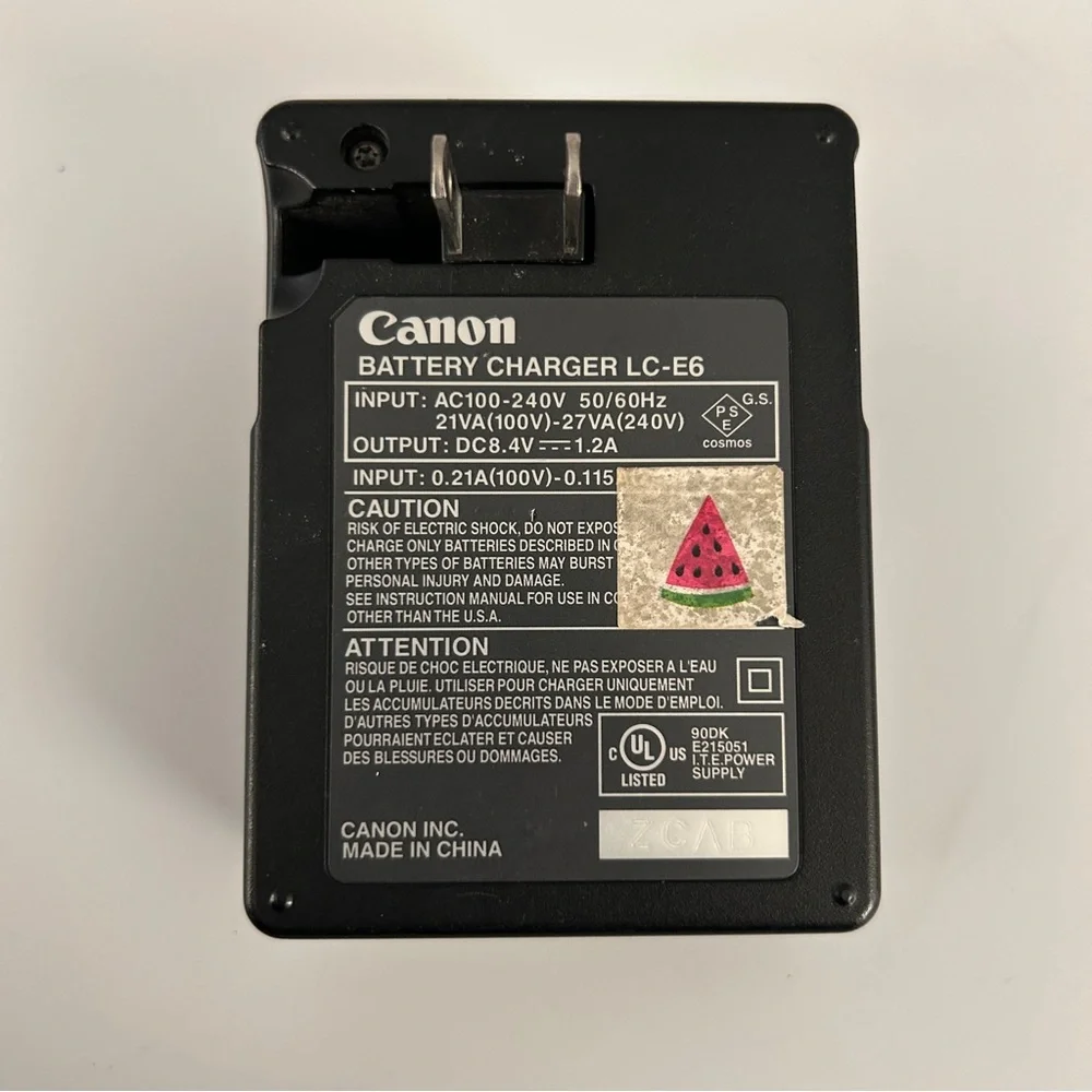Canon LC-E6 Battery Charger + Battery Bundle